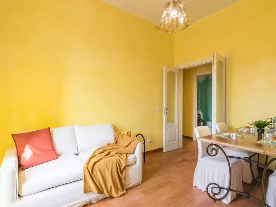 Emanuele Filiberto - B&D Apts Rome