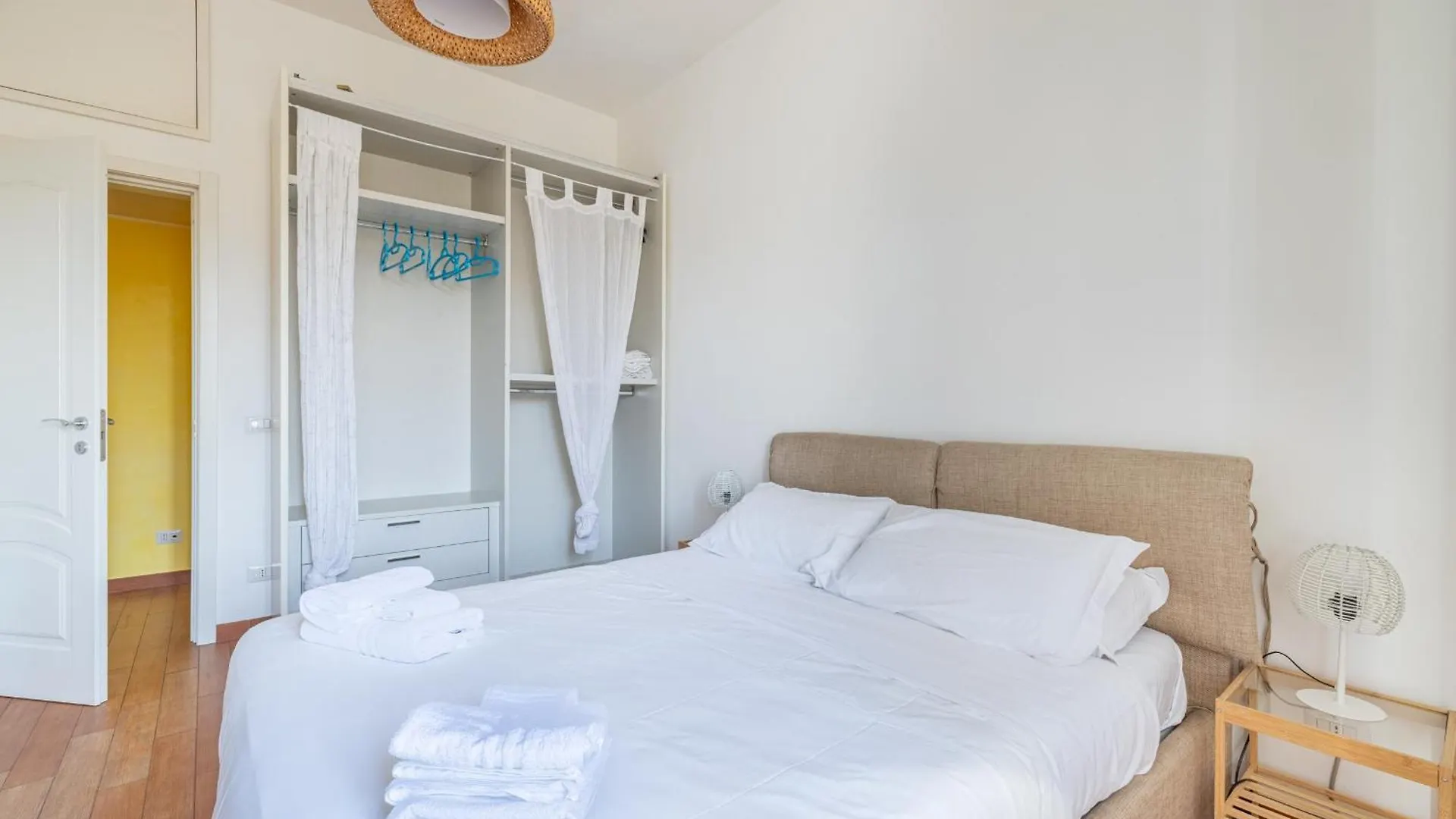 Apartment Emanuele Filiberto - B&D Apts Rome